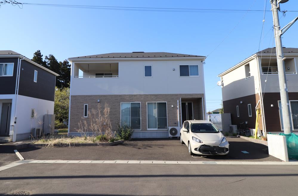 4LDK house in Taihaku Ward, Sendai, Miyagi - Photo 1