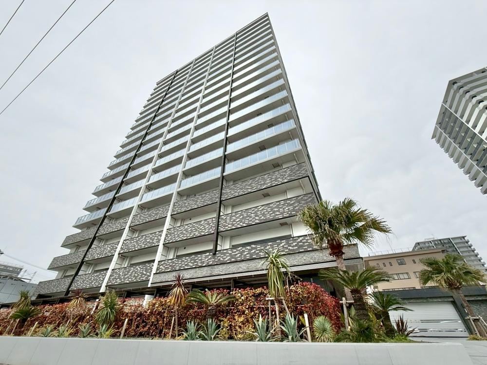 3LDK+S apartment in Minami Ward, Hiroshima - Photo 1