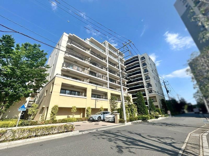 3LDK apartment in Wako, Saitama - Photo 1