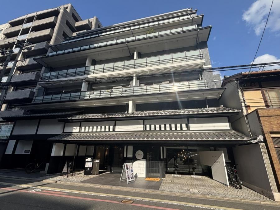 2LDK apartment in Nakagyo Ward, Kyoto - Photo 1