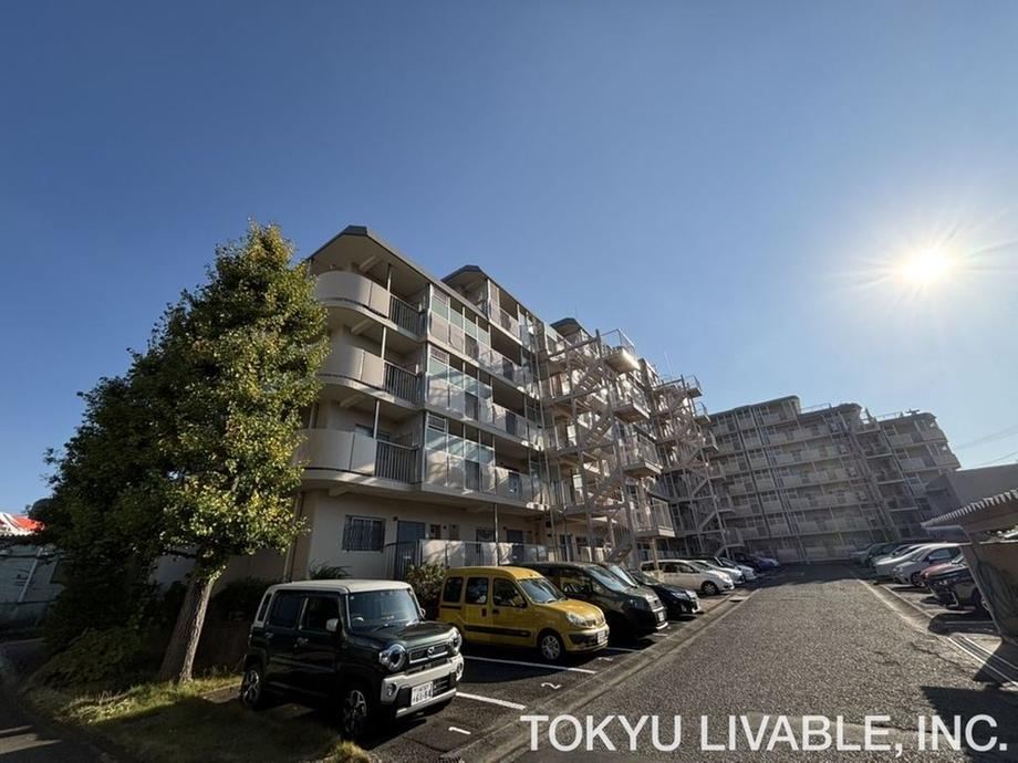 3LDK apartment in Asao Ward, Kawasaki, Kanagawa - Photo 1