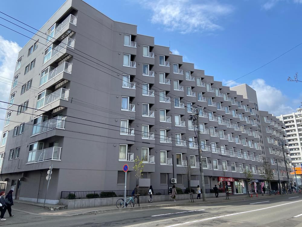 1LDK apartment in Toyohira Ward, Sapporo, Hokkaido - Photo 1