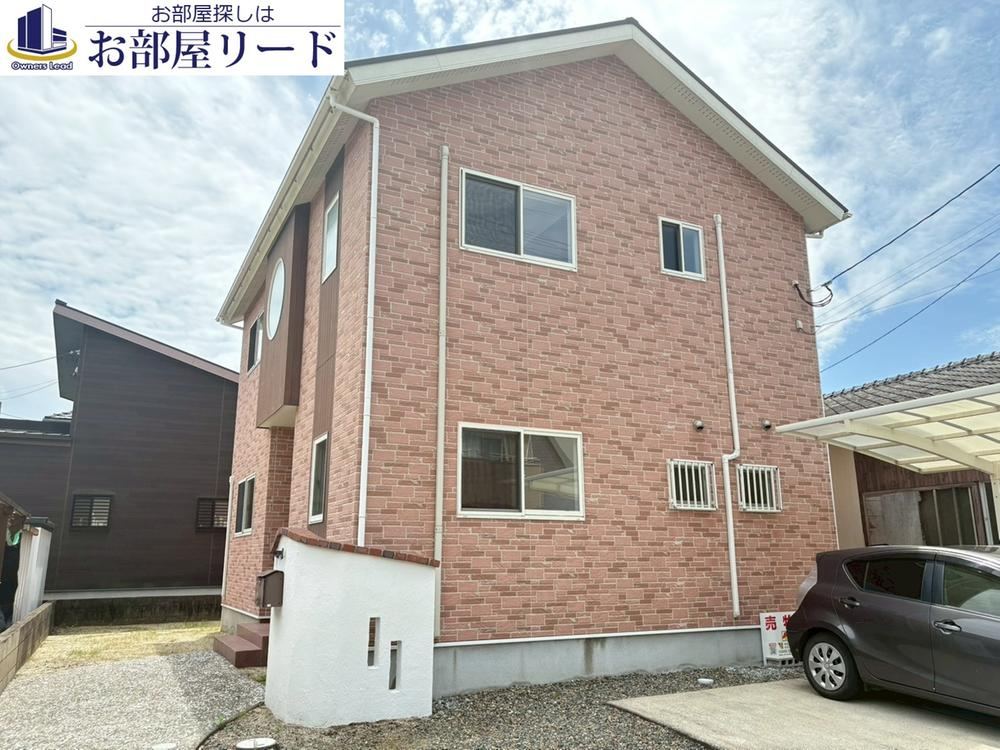 4LDK+S house in Kurume, Fukuoka - Photo 1