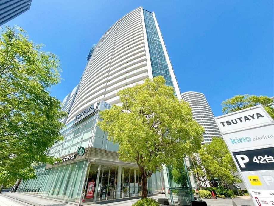 3LDK apartment in Nishi Ward, Yokohama, Kanagawa - Photo 1
