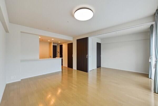 3LDK apartment in Higashi Ward, Nagoya, Aichi - Photo 1