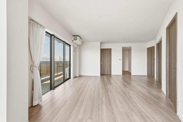 3LDK apartment in Chuo Ward, Fukuoka - Photo 1