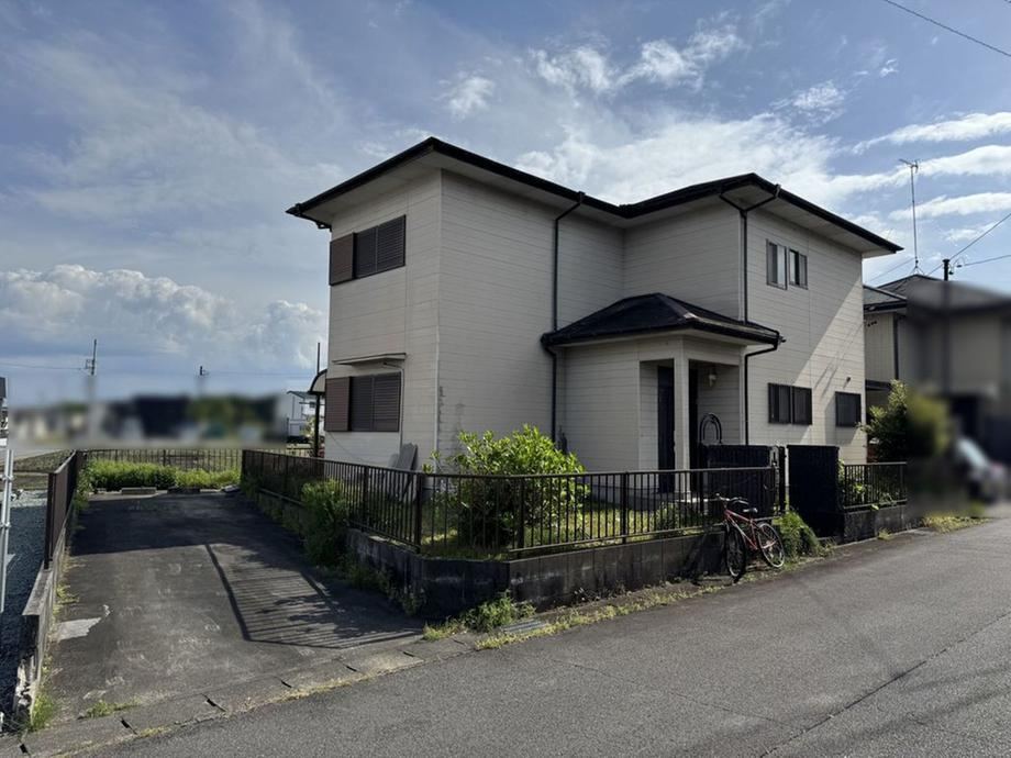 4LDK house in Tsu, Mie - Photo 1