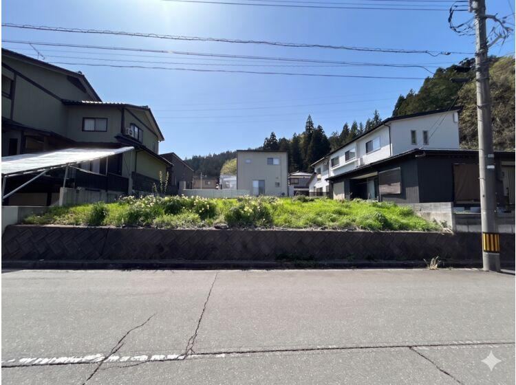 245 m² land in Fukui, Fukui - Photo 1