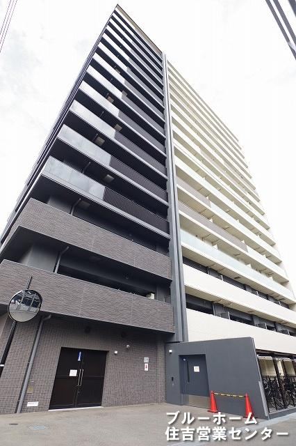 3LDK apartment in Sumiyoshi Ward, Osaka - Photo 1