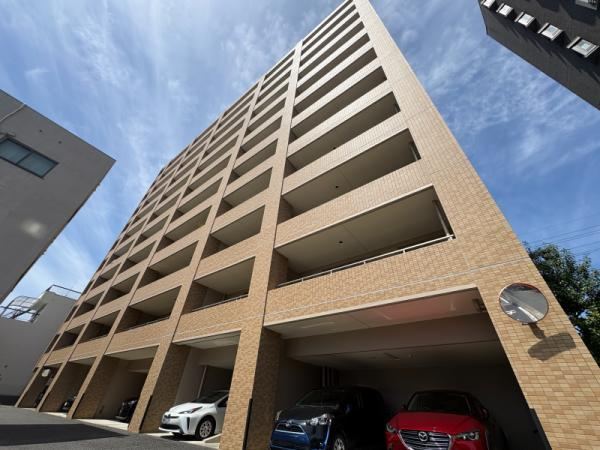 4LDK apartment in Gifu, Gifu - Photo 1