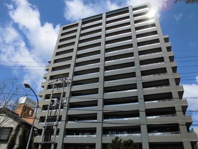 3LDK apartment in Yamaguchi, Yamaguchi - Photo 1
