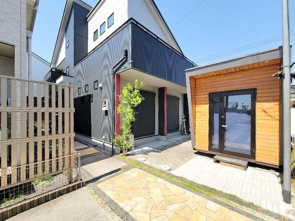 3LDK+S house in Yoshikawa, Saitama - Photo 1