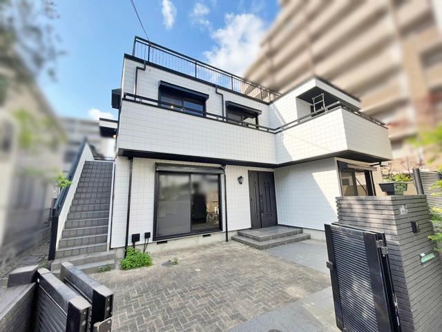 5LLDDKK+S house in Higashinada Ward, Kobe, Hyogo - Photo 1