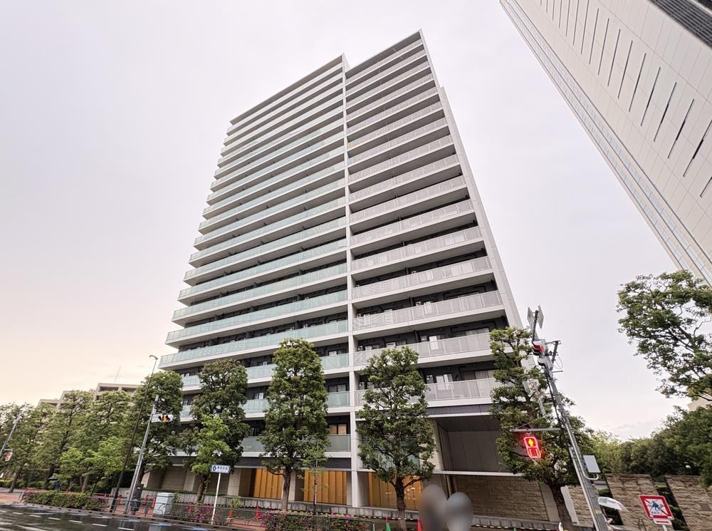 2LDK apartment in Shinjuku Ward, Tokyo - Photo 1