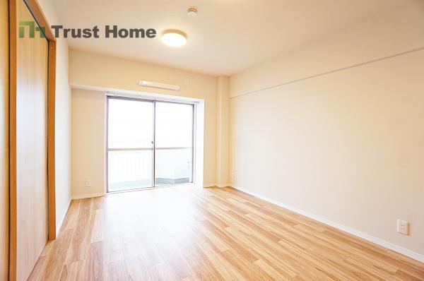 3LDK apartment in Tarumi Ward, Kobe, Hyogo - Photo 1