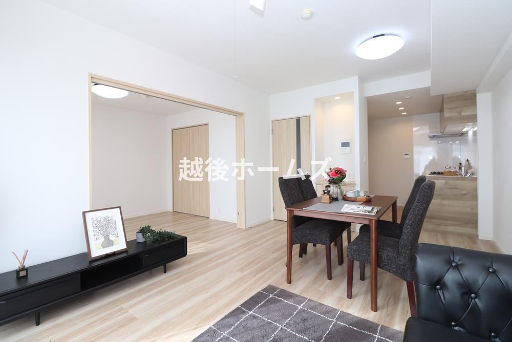3LDK apartment in Nishi Ward, Niigata - Photo 1