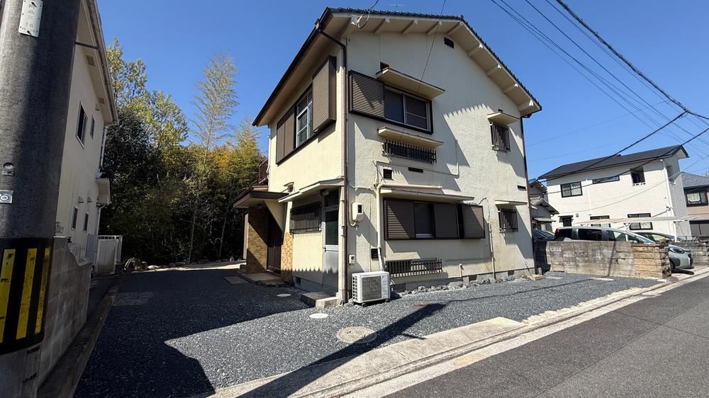 4LDK+S house in Hatsukaichi, Hiroshima - Photo 1