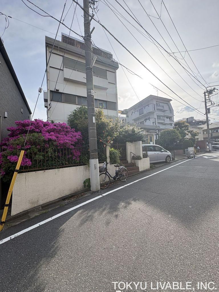 198 m² land in Itabashi Ward, Tokyo - Photo 1