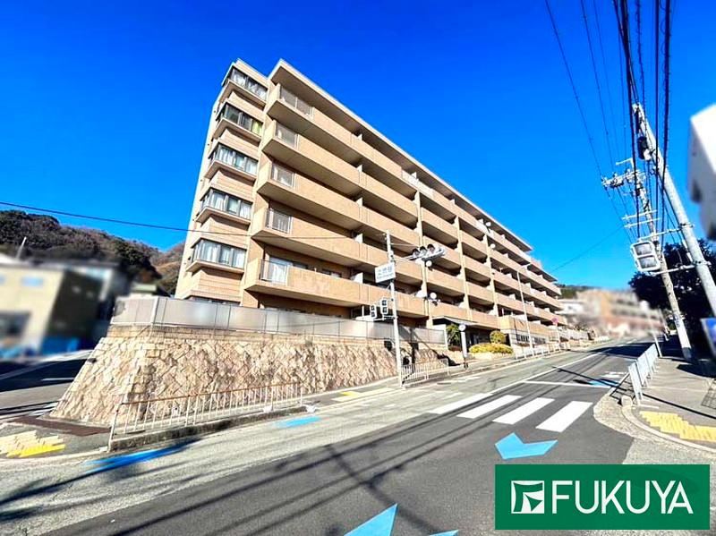3LDK apartment in Ikeda, Osaka - Photo 1