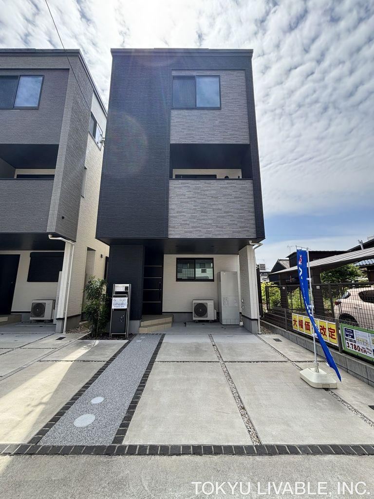 2LDK+S house in Atsuta Ward, Nagoya, Aichi - Photo 1