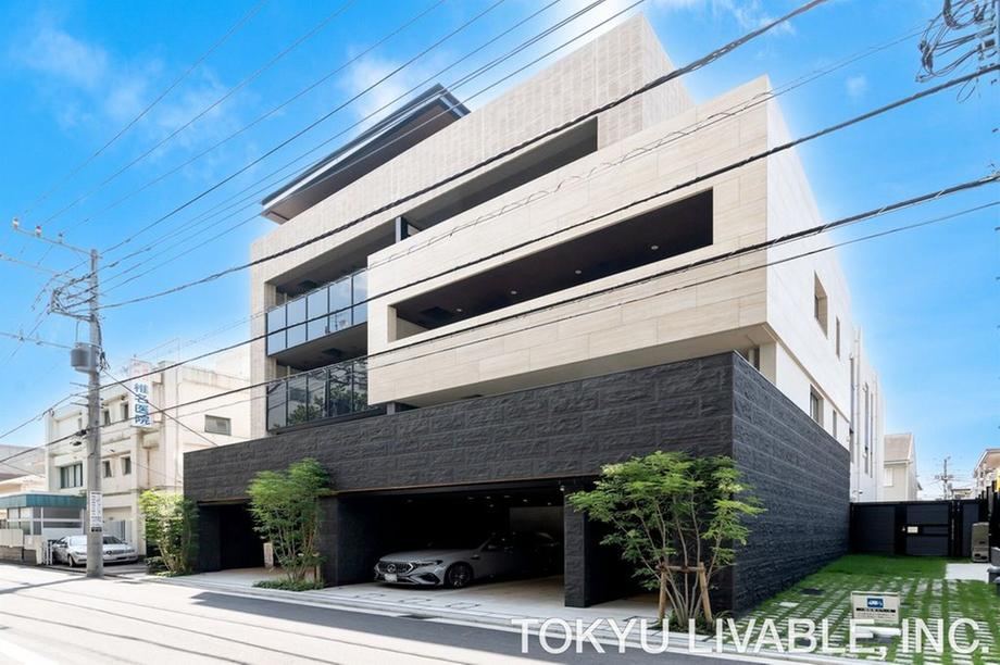 3LDK apartment in Musashino, Tokyo - Photo 1
