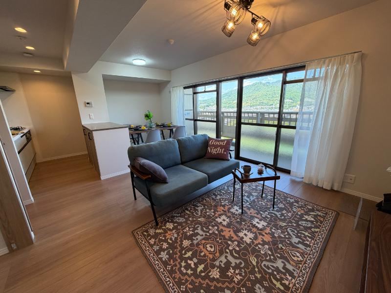 3LDK apartment in Higashi Ward, Hiroshima - Photo 1
