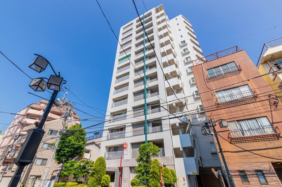 1LDK apartment in Nakano Ward, Tokyo - Photo 1