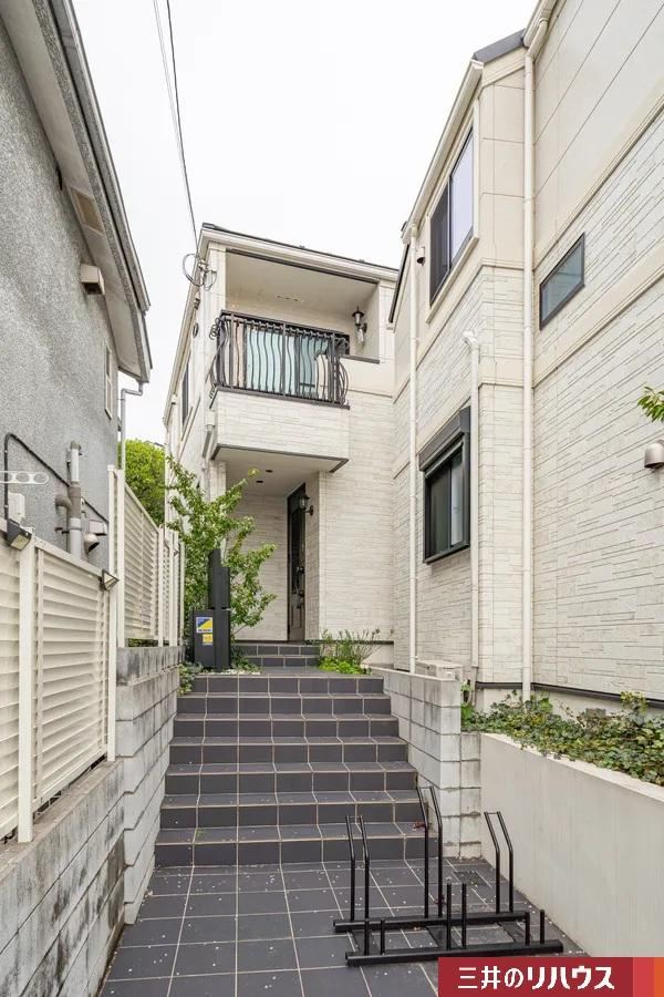 2LDK+S house in Bunkyo Ward, Tokyo - Photo 1