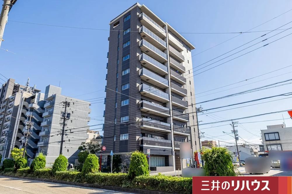 4LDK apartment in Showa Ward, Nagoya, Aichi - Photo 1