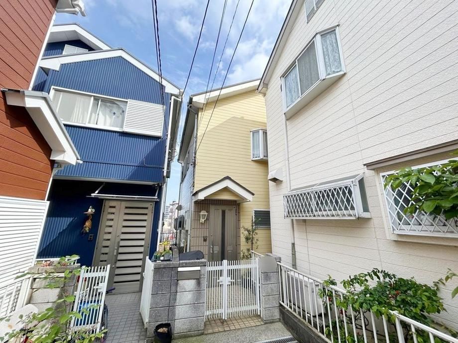 3LDK house in Kanagawa Ward, Yokohama, Kanagawa - Photo 1