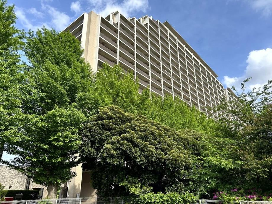 4LDK apartment in Inage Ward, Chiba - Photo 1