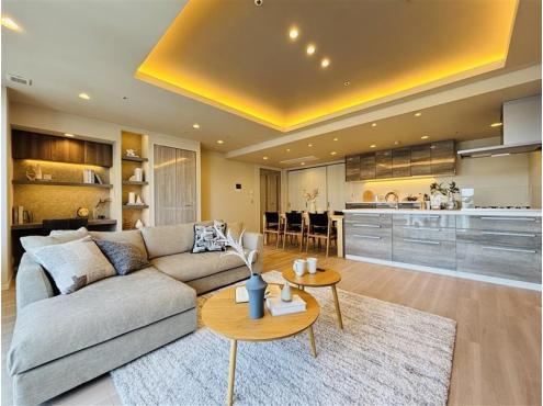 2LDK+S apartment in Koto Ward, Tokyo - Photo 1