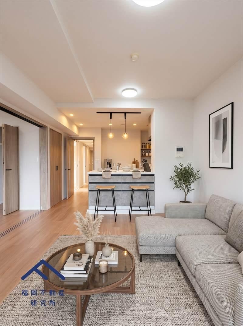 3LDK apartment in Sawara Ward, Fukuoka - Photo 1