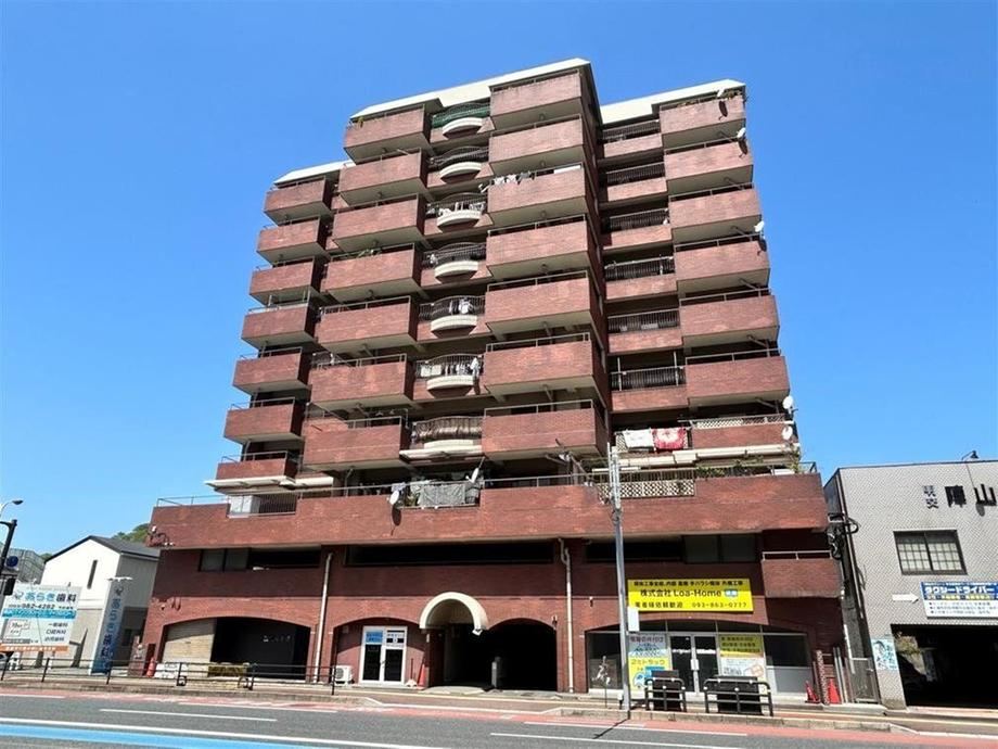 2LDK apartment in Yahatanishi Ward, Kitakyushu, Fukuoka - Photo 1