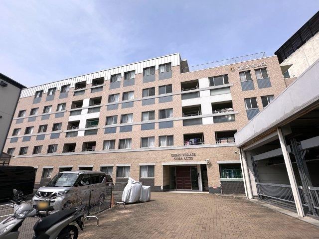 3LDK apartment in Suma Ward, Kobe, Hyogo - Photo 1