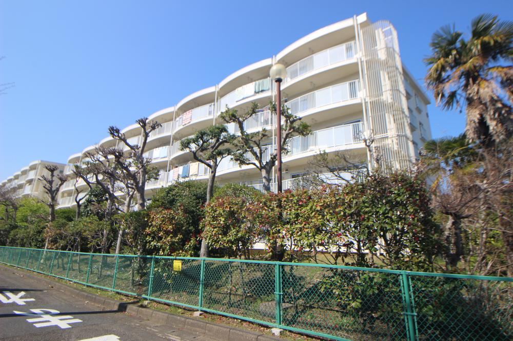 3LDK apartment in Yokosuka, Kanagawa - Photo 1
