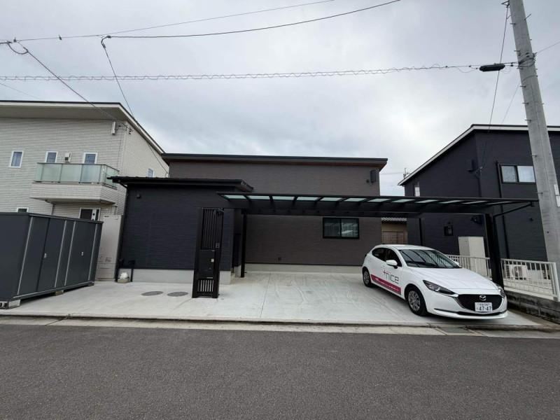 3LDK house in Takamatsu, Kagawa - Photo 1