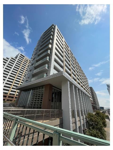 3LDK apartment in Suminoe Ward, Osaka - Photo 1