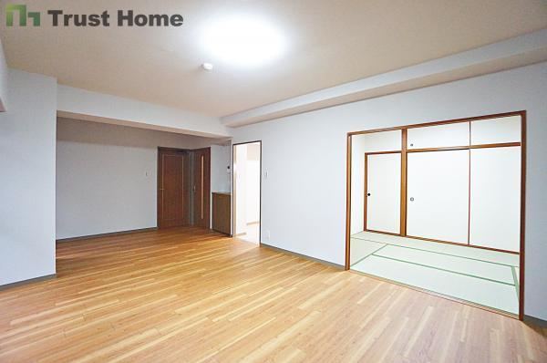 4LDK apartment in Suma Ward, Kobe, Hyogo - Photo 1