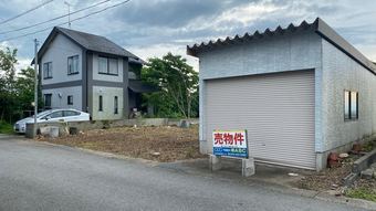 plot of land in Uozu