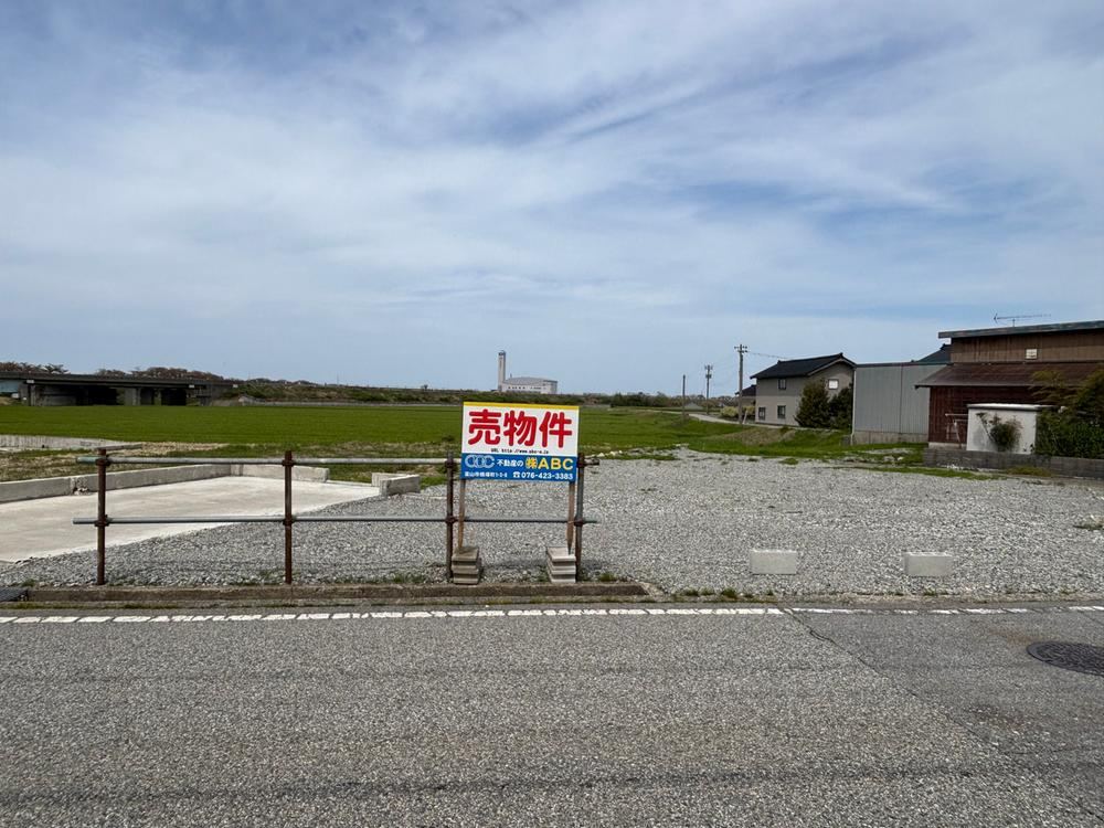 566 m² land in Asahi, Shimoniikawa District, Toyama - Photo 1