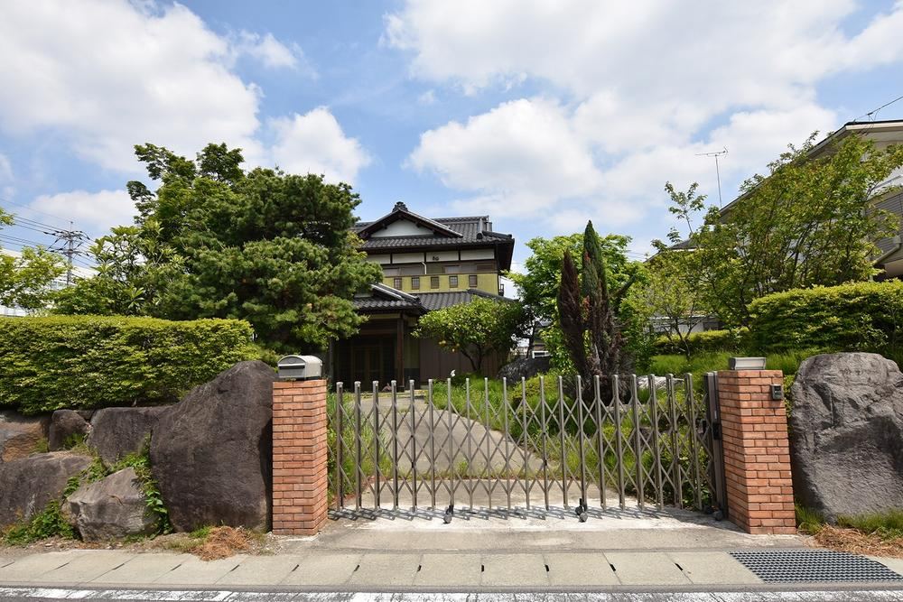 6LDK house in Takasaki, Gunma - Photo 1