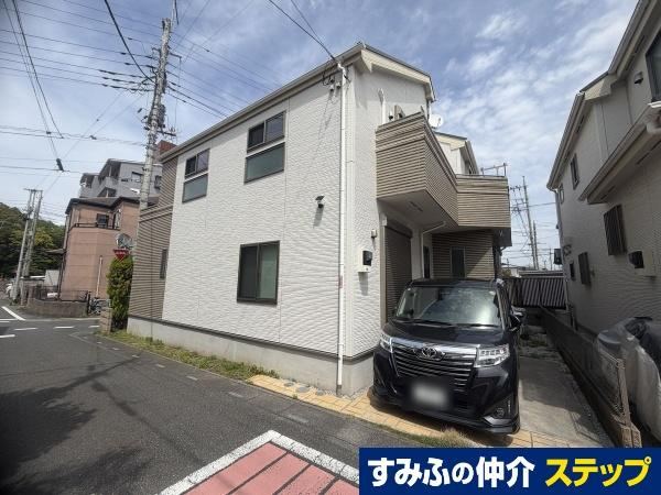 4LDK house in Omiya Ward, Saitama - Photo 1