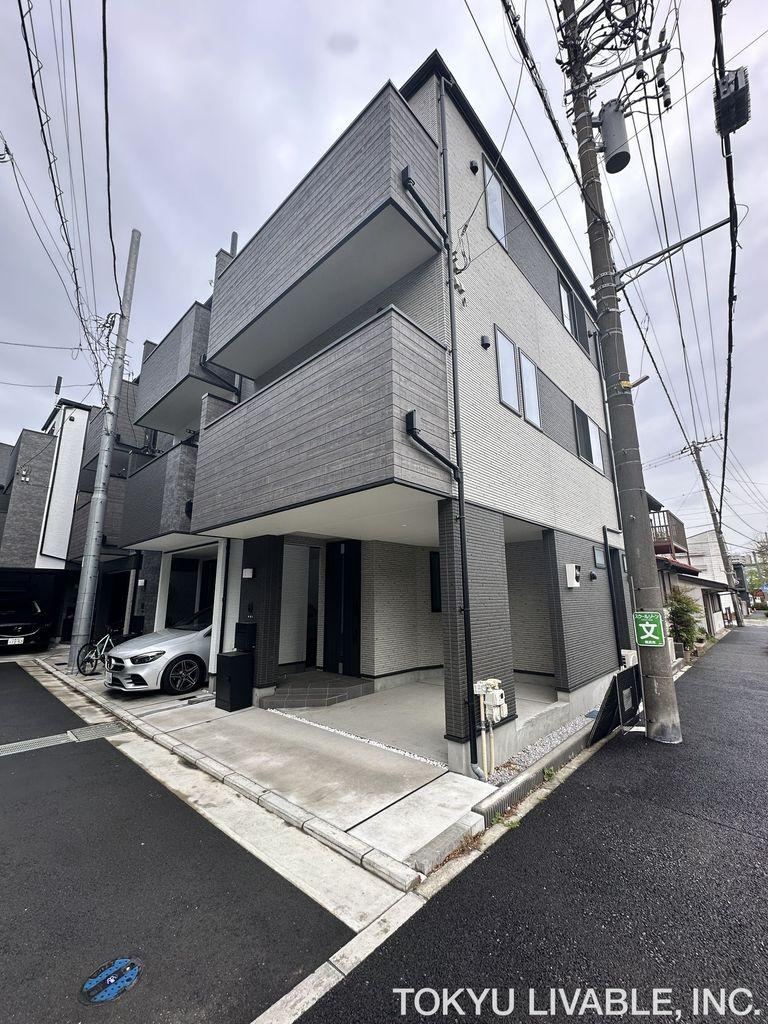 3LDK+S house in Naka Ward, Yokohama, Kanagawa - Photo 1