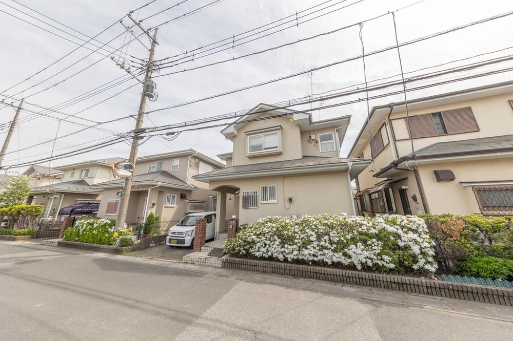 5LDK house in Satte, Saitama - Photo 1