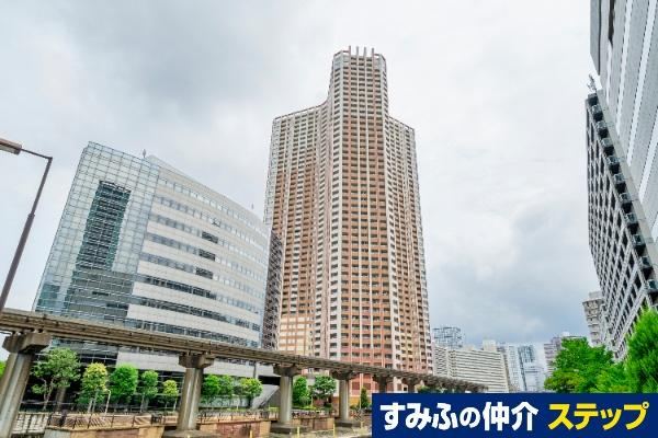 3LDK apartment in Minato Ward, Tokyo - Photo 1