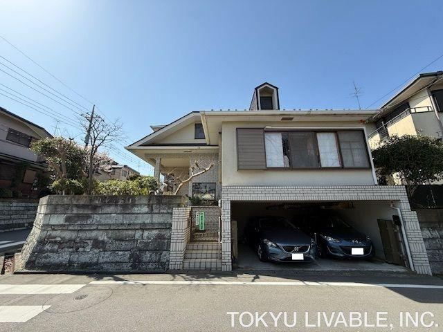 6LDK+S house in Machida, Tokyo - Photo 1