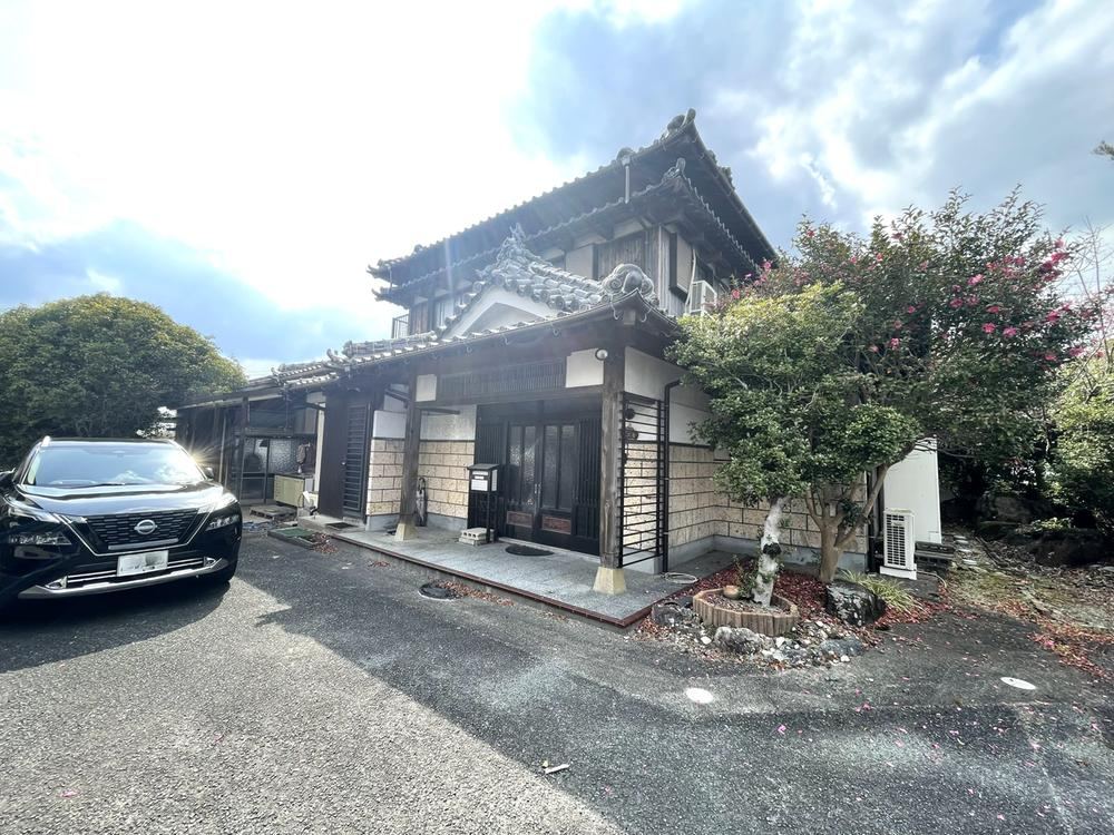 6LDK house in Kanzaki, Saga - Photo 1