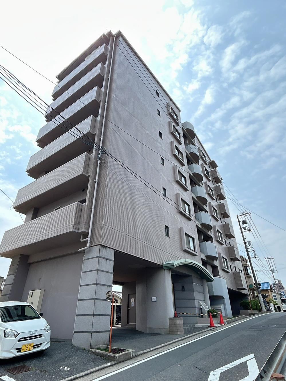 3LDK apartment in Nishi Ward, Hiroshima - Photo 1