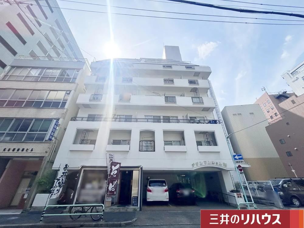 studio apartment in Naka Ward, Nagoya, Aichi - Photo 1